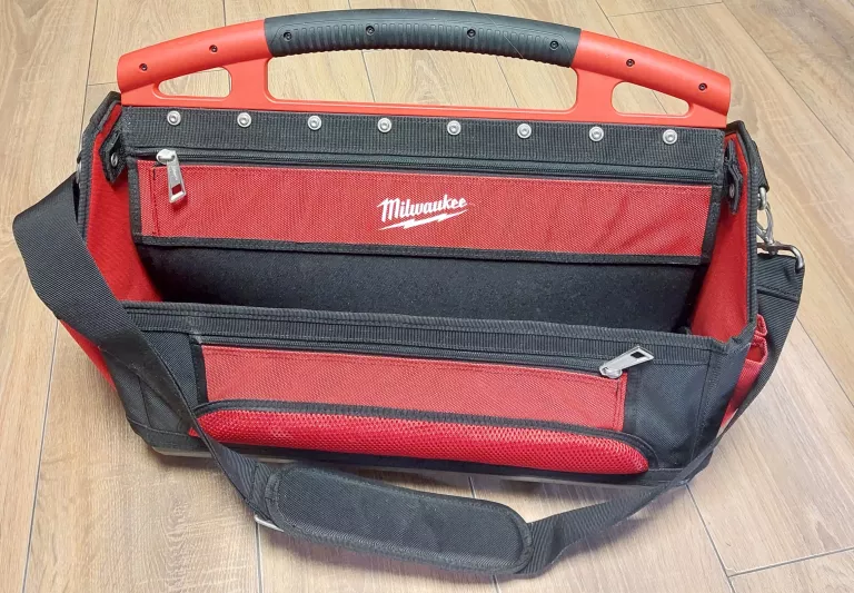 TORBA NARZĘDZIOWA MONTERSKA Z KIESZENIAMI MILWAUKEE PACKOUT 50CM