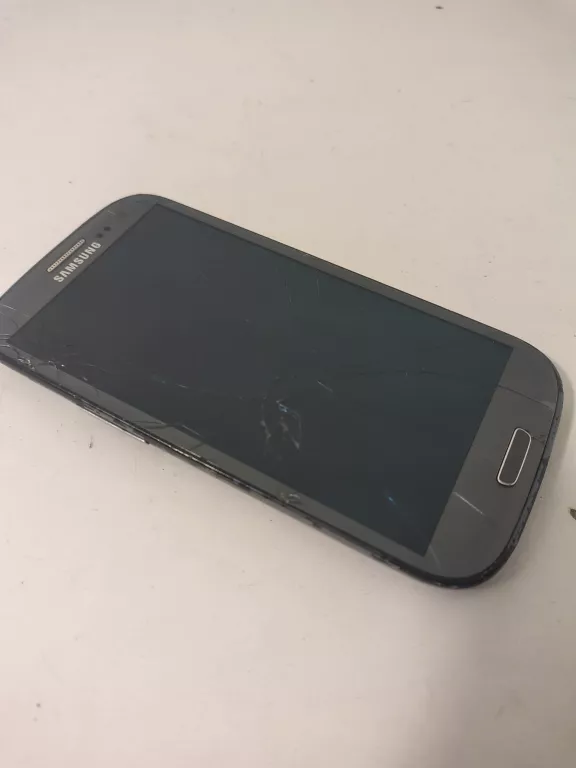 TELEFON SAMSUNG GT-I9300 PĘKNIĘTY EKRAN