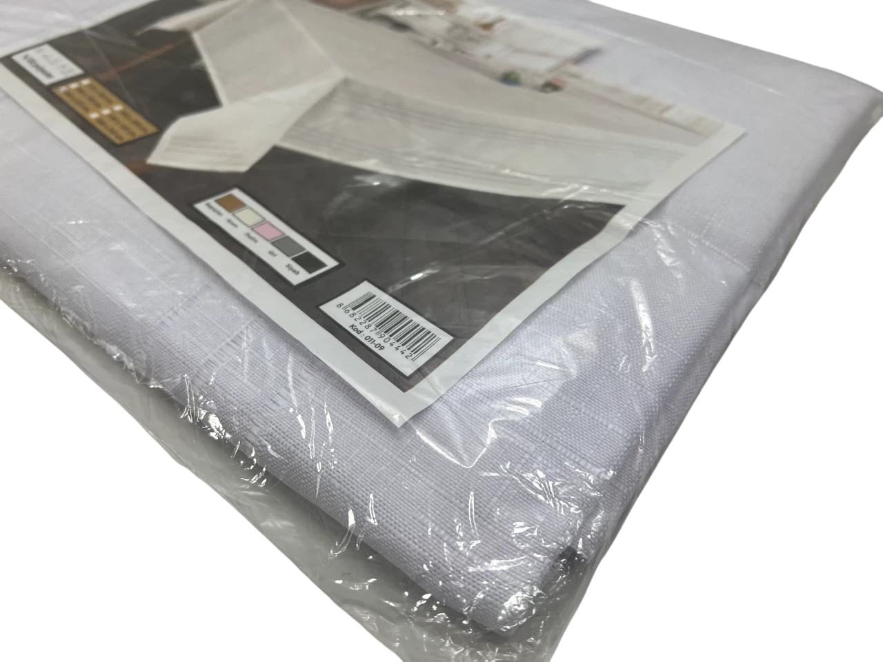 obrus-wielkanocny-colber-160-x-220-cm-bialy-ean-gtin-8719987552557