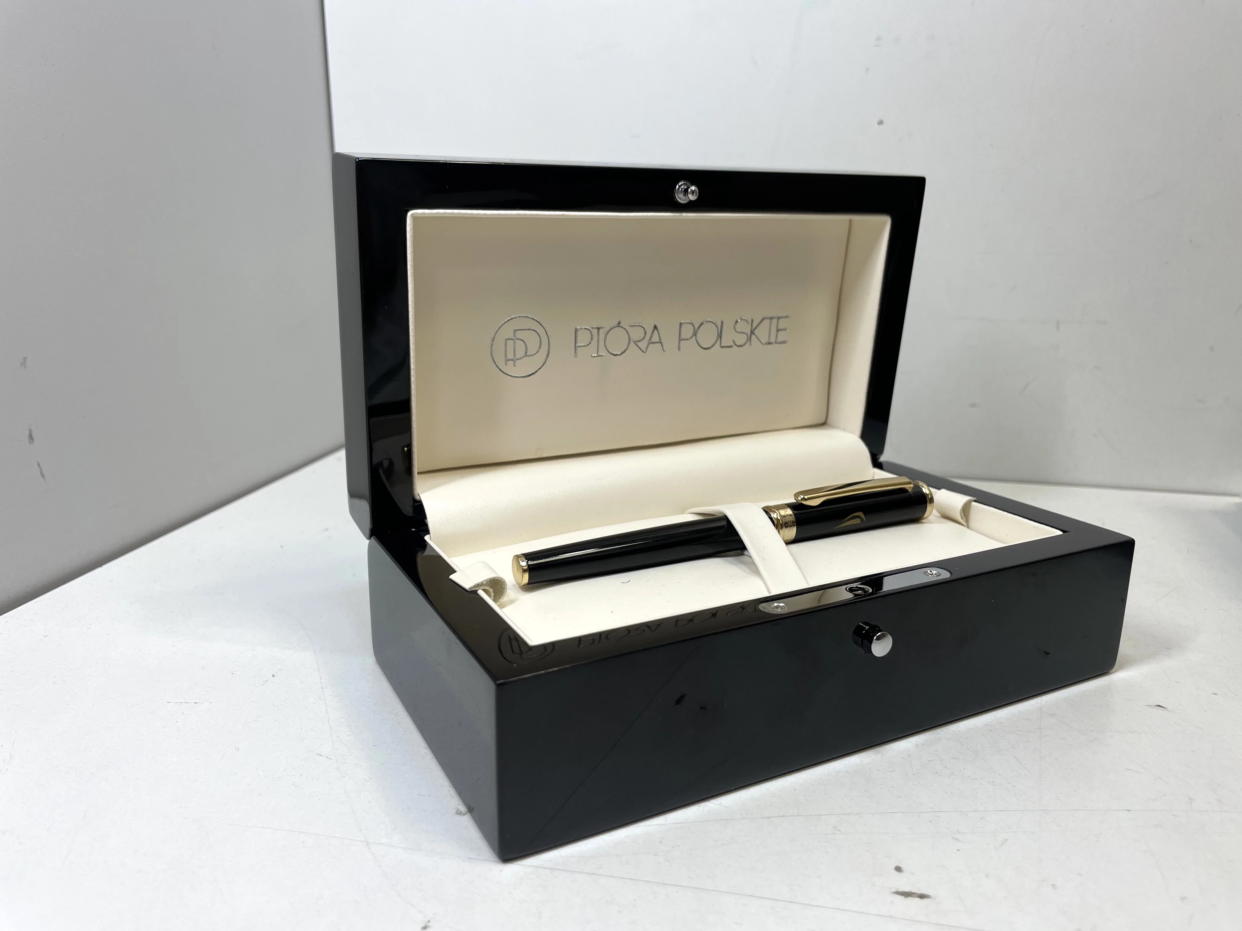 piora-wieczne-piora-polskiepud-stan-11323-2