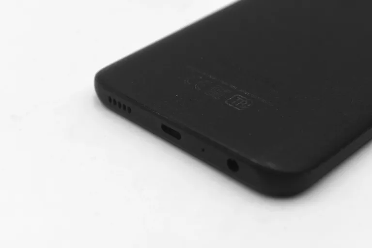 SMARTFON SAMSUNG GALAXY A03 CORE 2 GB / 32 GB 4G (LTE) CZARNY