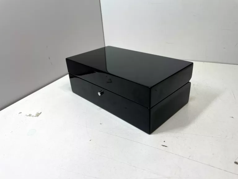 piora-wieczne-piora-polskiepud-kod-producenta-lady-f-black-315