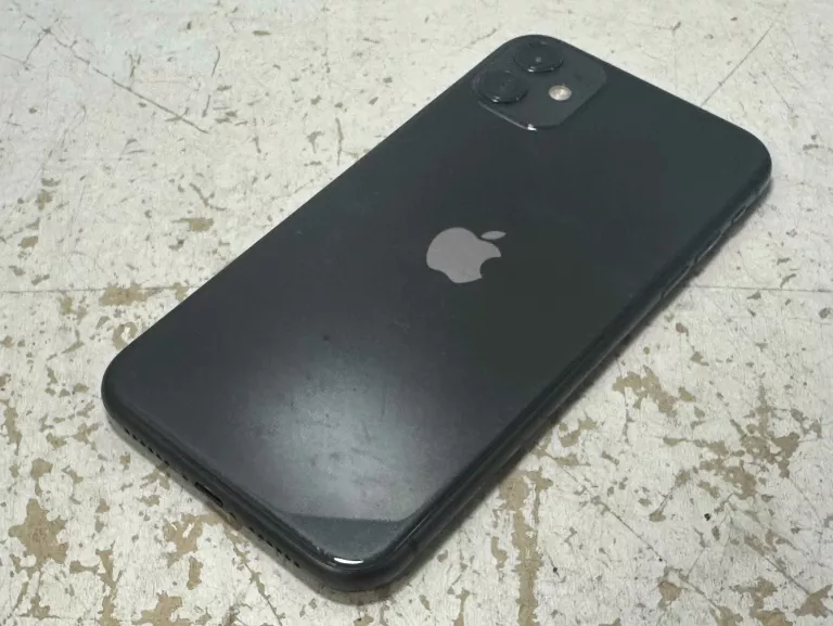 TELEFON IPHONE 11 64GB 79%
