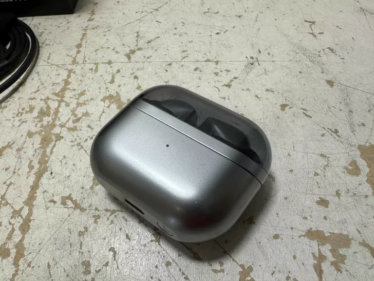 SAMSUNG BUDS 3 PRO