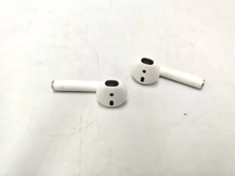 SŁUCHAWKI BLUETOOTH BEZPRZEWODOWE APPLE AIRPODS 1 GEN PUD