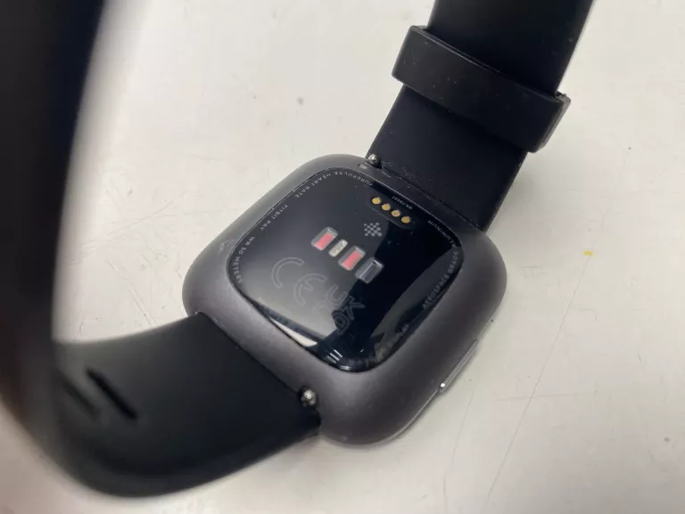 SMARTWATCH FITBIT VERSA 2