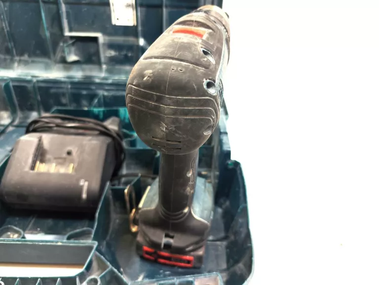 WKRĘTARKA AKUMULATOROWA BOSCH GSR 18V-50 2X AKU ŁAD WALIZKA