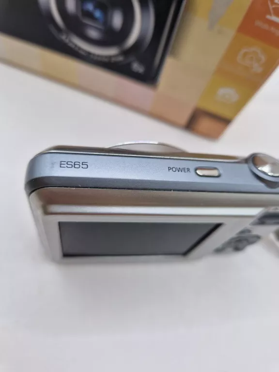 APARAT CYFROWY SAMSUNG ES65 KOMPLET