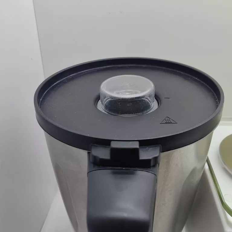 ROBOT KUCHENNY MULTICOOKER VITAL-BOT