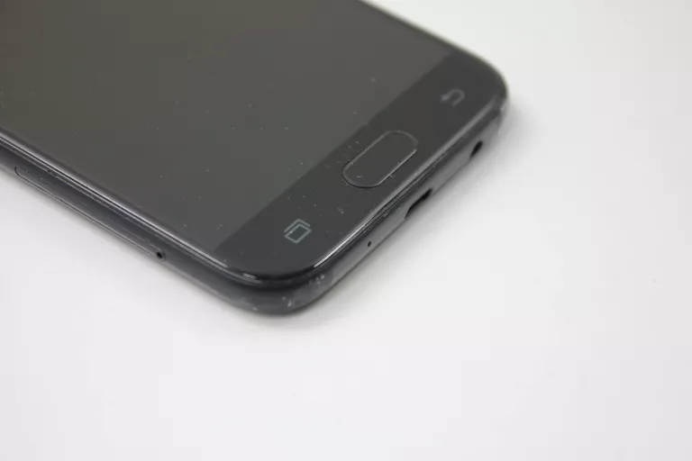TELEFON SAMSUNG GALAXY J5