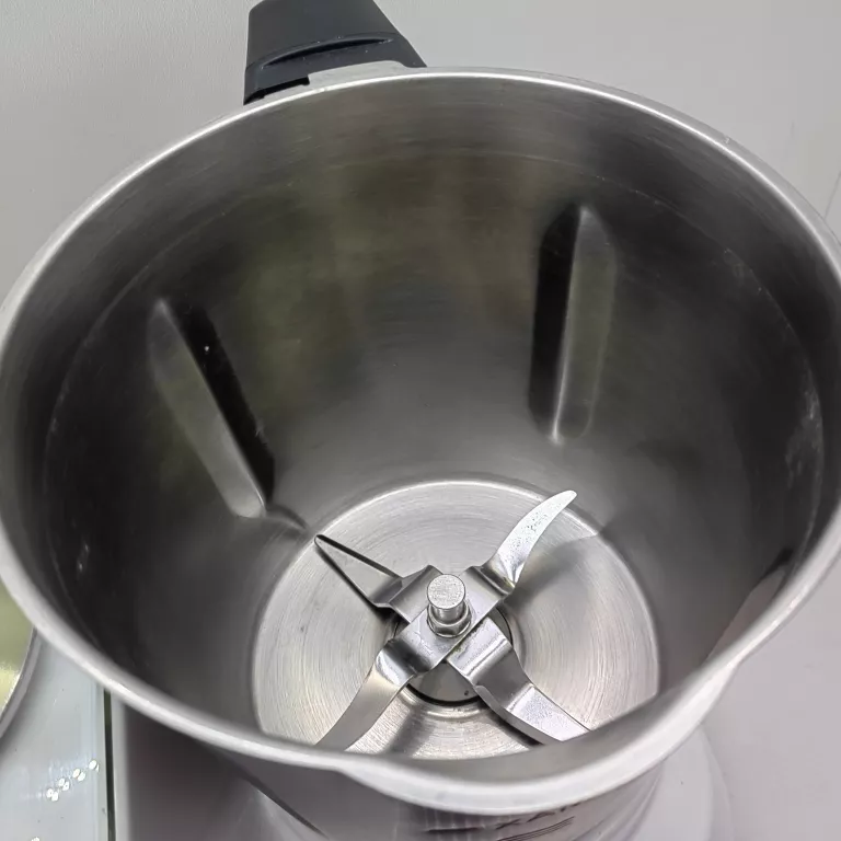ROBOT KUCHENNY MULTICOOKER VITAL-BOT