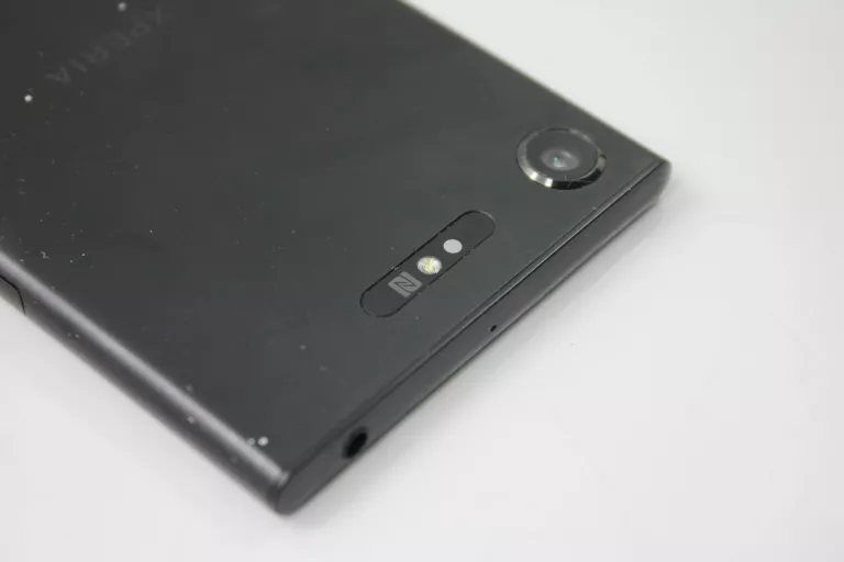 TELEFON SONY XPERIA XZ1