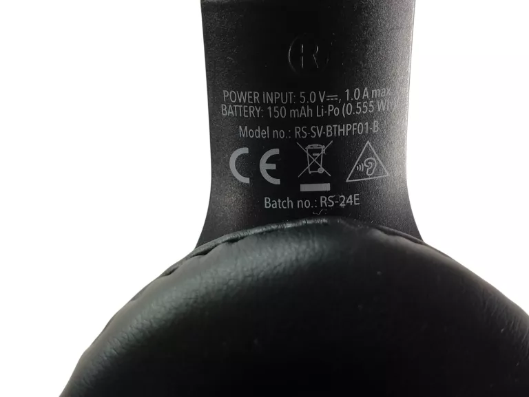 SŁUCHAWKI BEZPRZEWODOWE NAUSZNE ROSELAND RH-700
