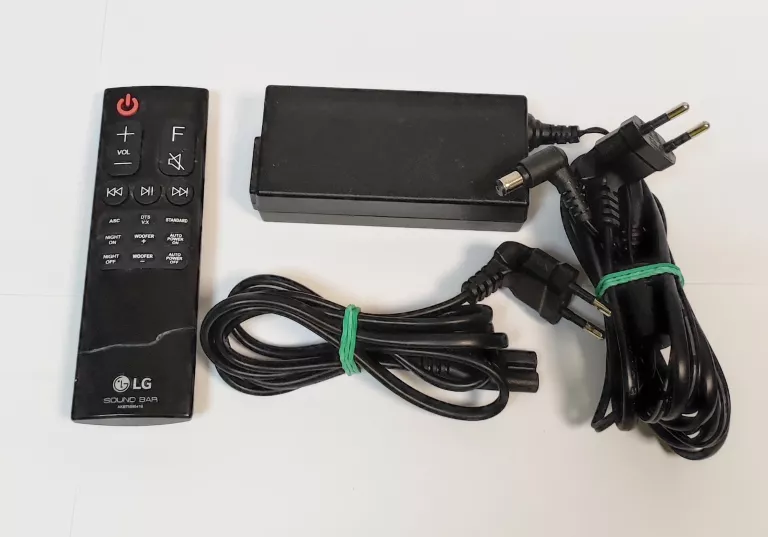 SOUNDBAR LG SK5 KOMPLET