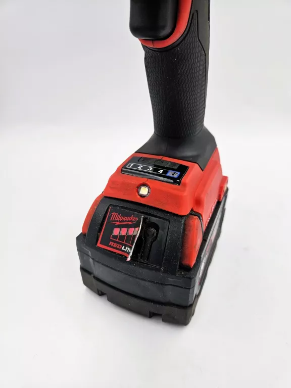 KLUCZ UDAROWY MILWAUKEE M18 ONEFHIWF34 + AKU 5.0 AH