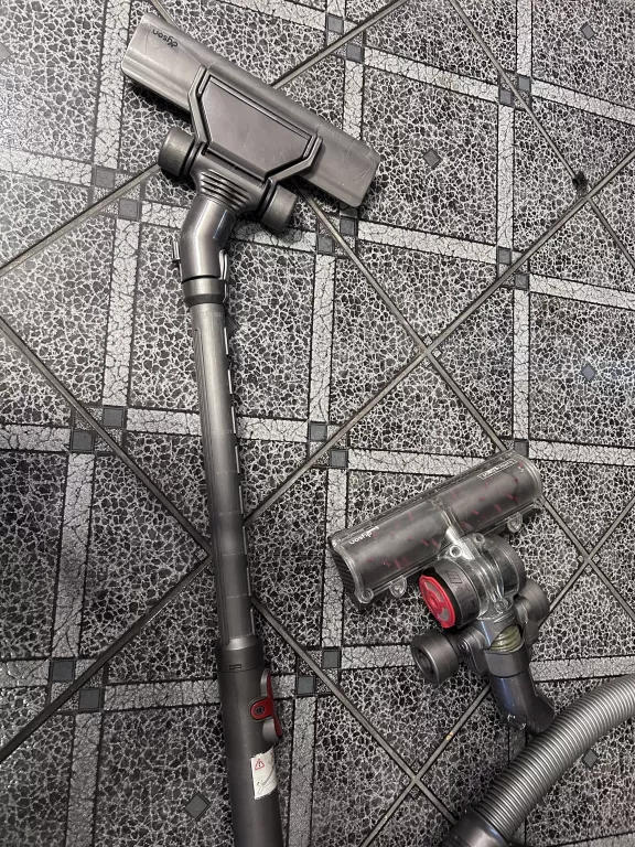 ODKURZACZ BEZWORKOWY DYSON DC29 ALL FLOORS