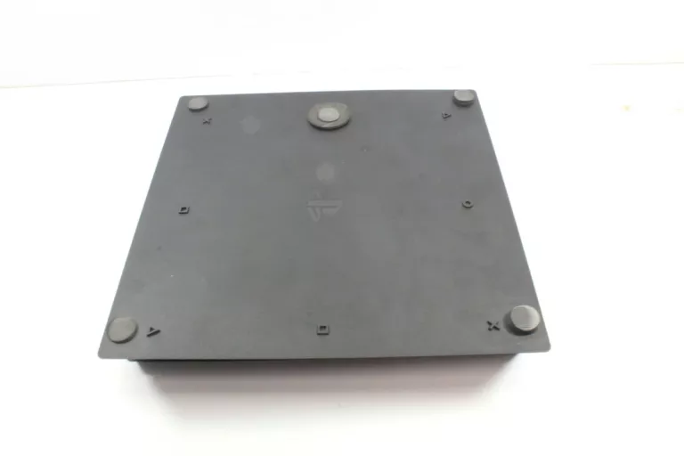 KONSOLA PLAYSTATION 4 PRO
