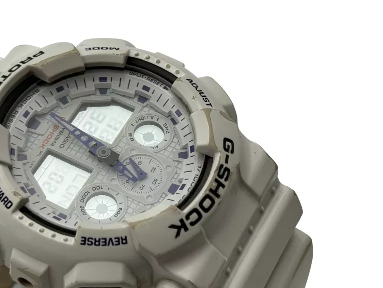 ZEGAREK MĘSKI CASIO G-SHOCK GA-100A-7AER WR200