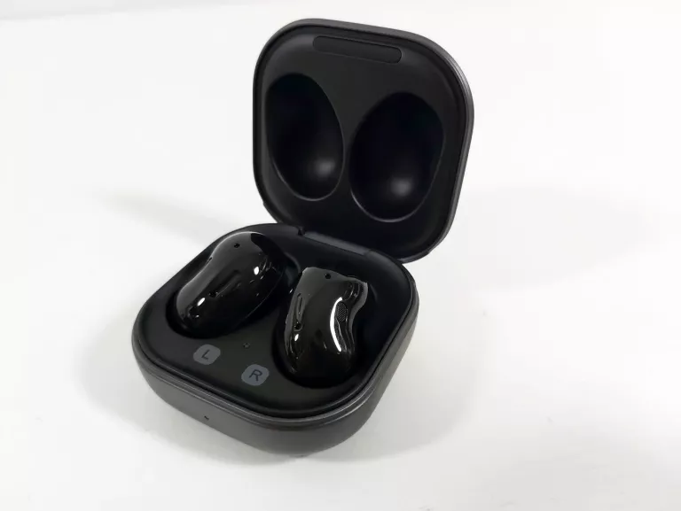 IDEALNE SŁUCHAWKI SAMSUNG GALAXY BUDS LIVE SM-R180