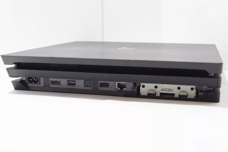 KONSOLA PS4 PRO 1TB + PAD