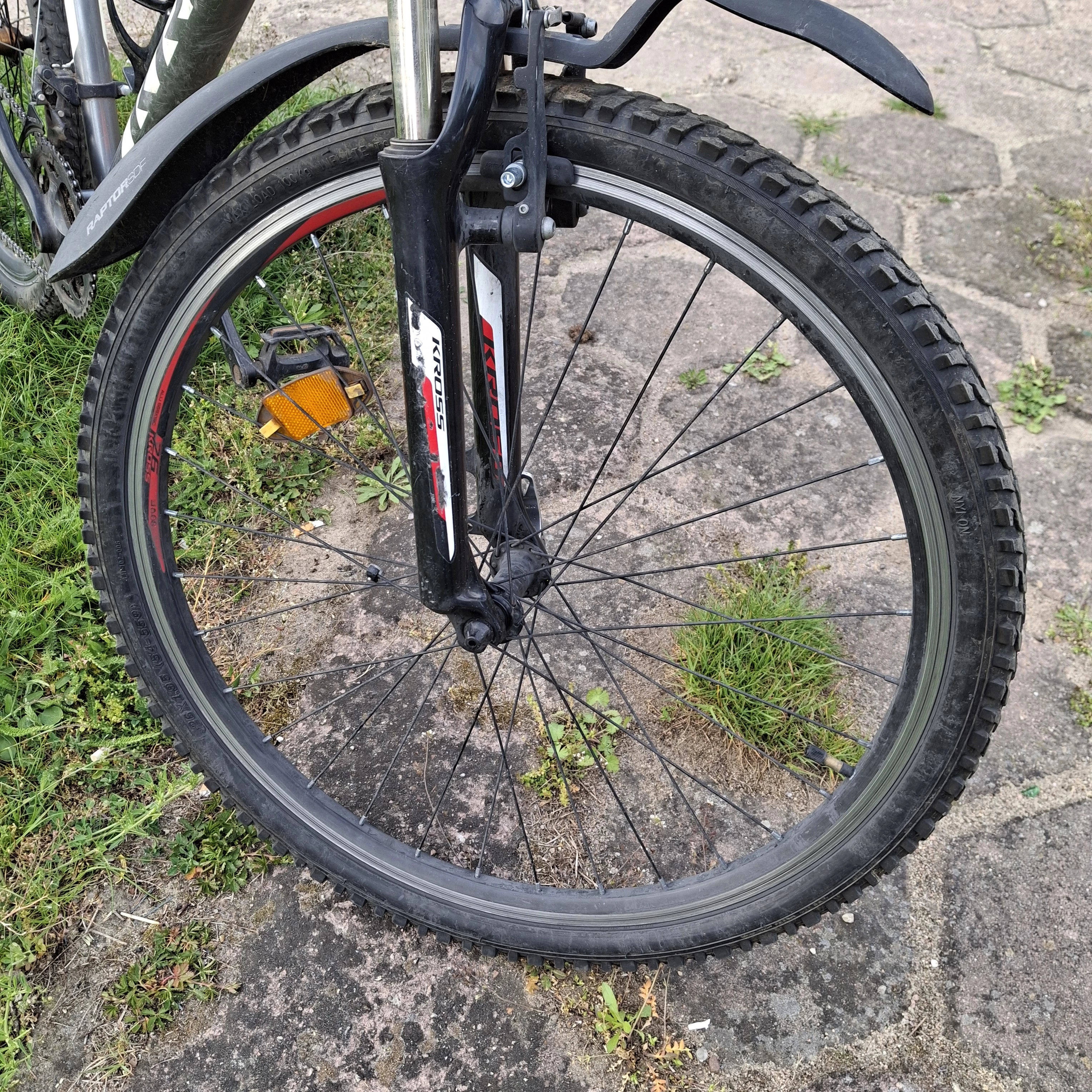 rower-kross-hexagon-x1-19-m-kolo-26-plec-130411-1030181