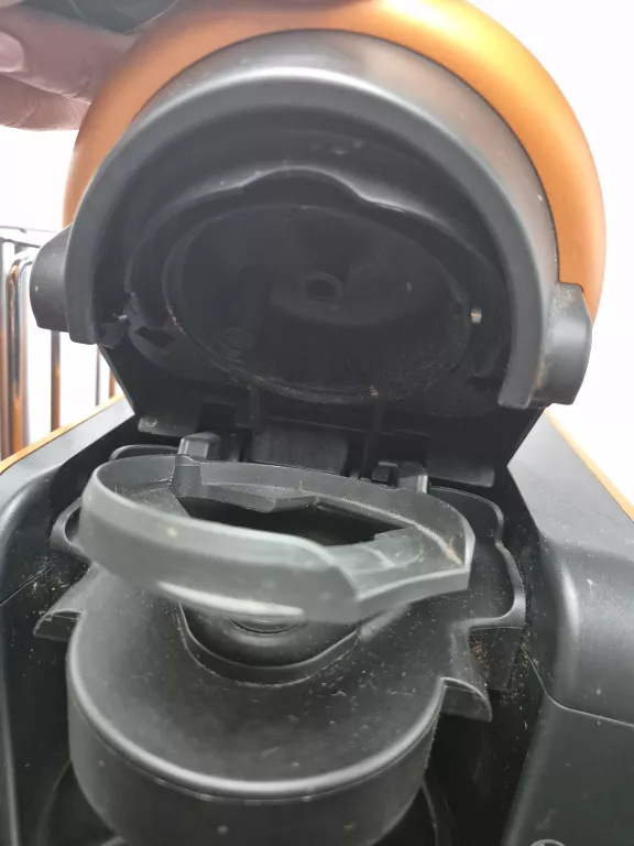 BOSCH TASSIMO FIDELIA [ YAS4014EE ]  + STOJAK