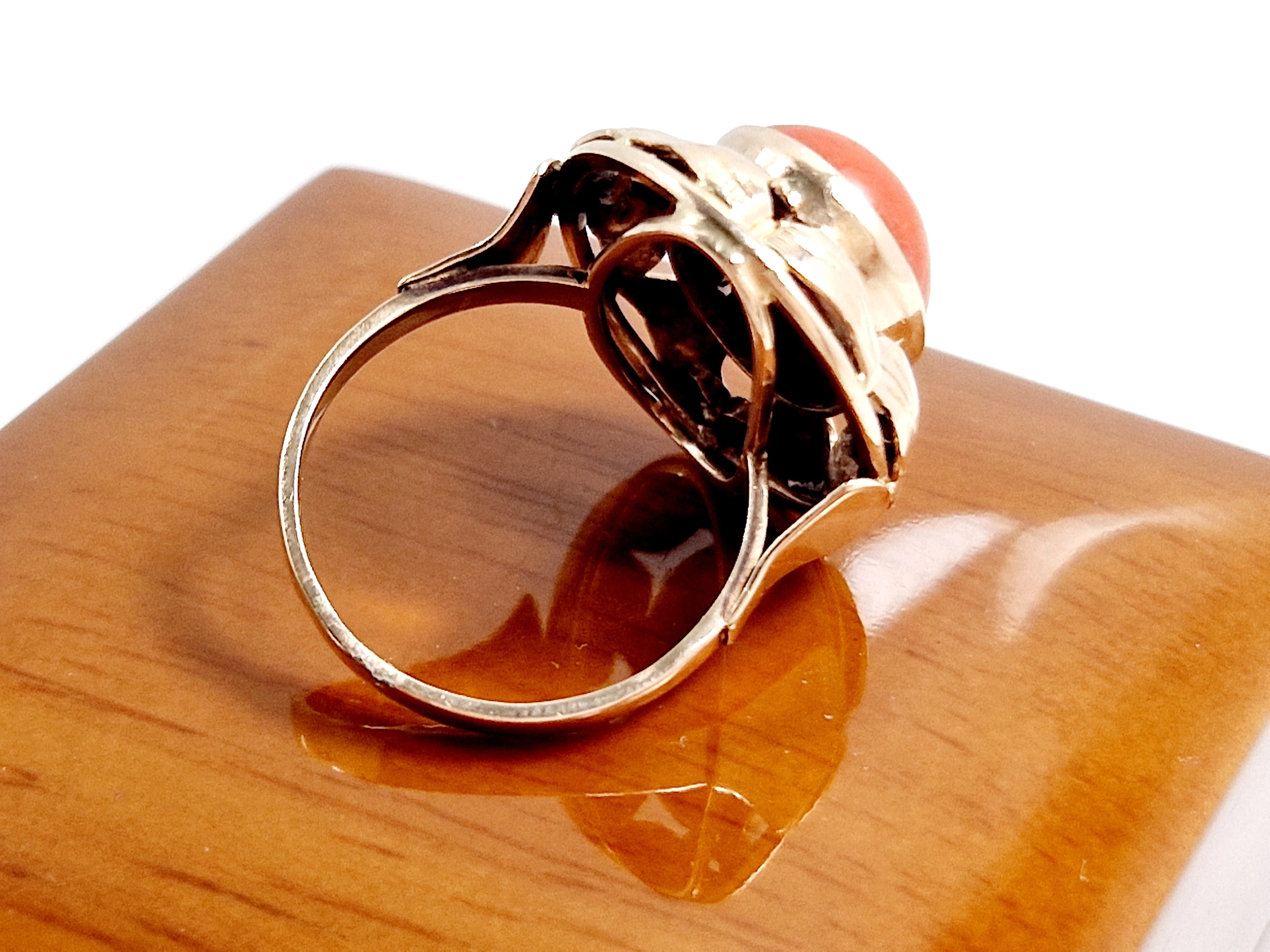 zloty-pierscionek-z-koralem-585-730g-r18-kolor-dominujacy-205826-225106