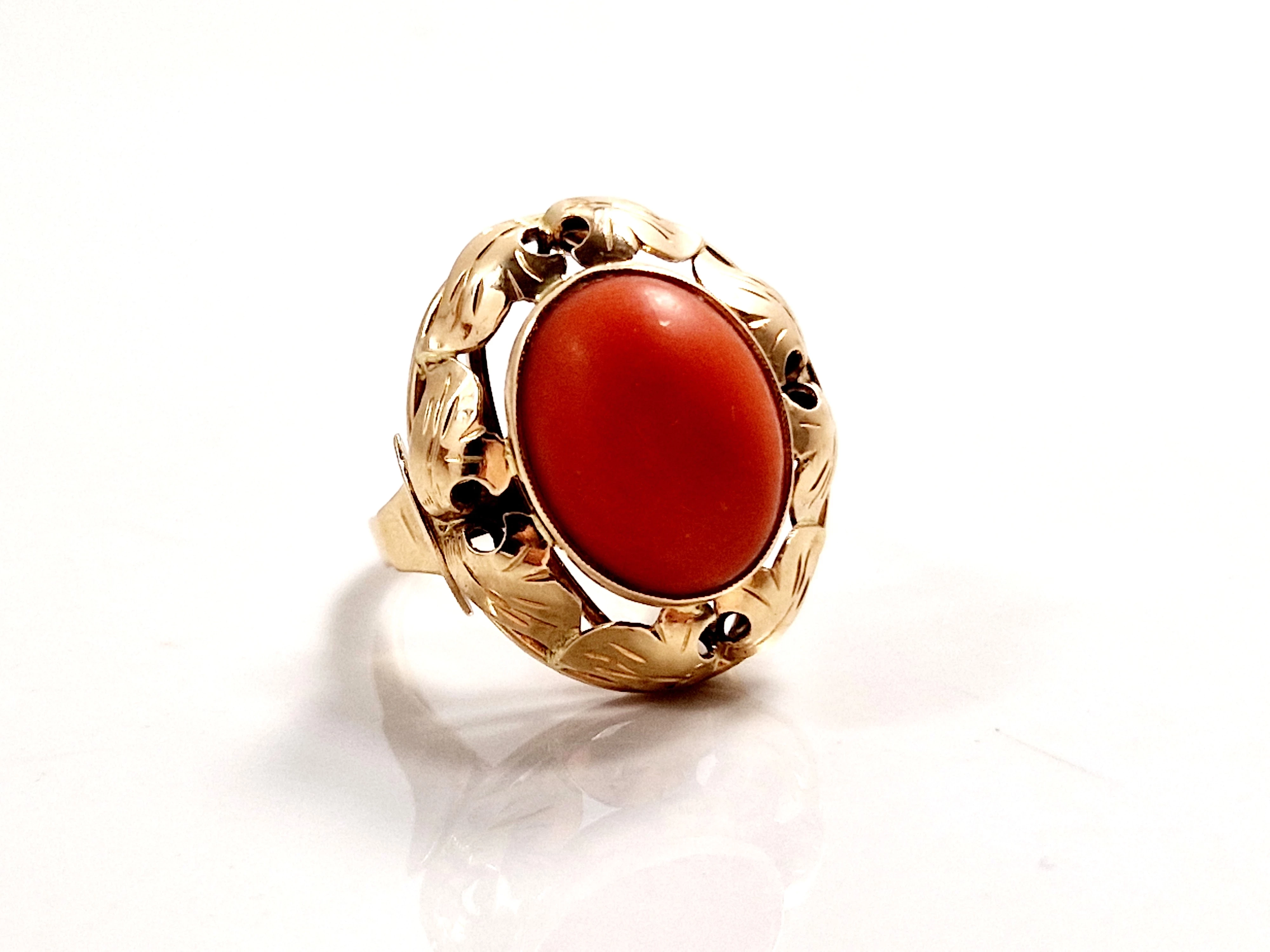 zloty-pierscionek-z-koralem-585-730g-r18-poludniowa-38-przezmierowo-ska