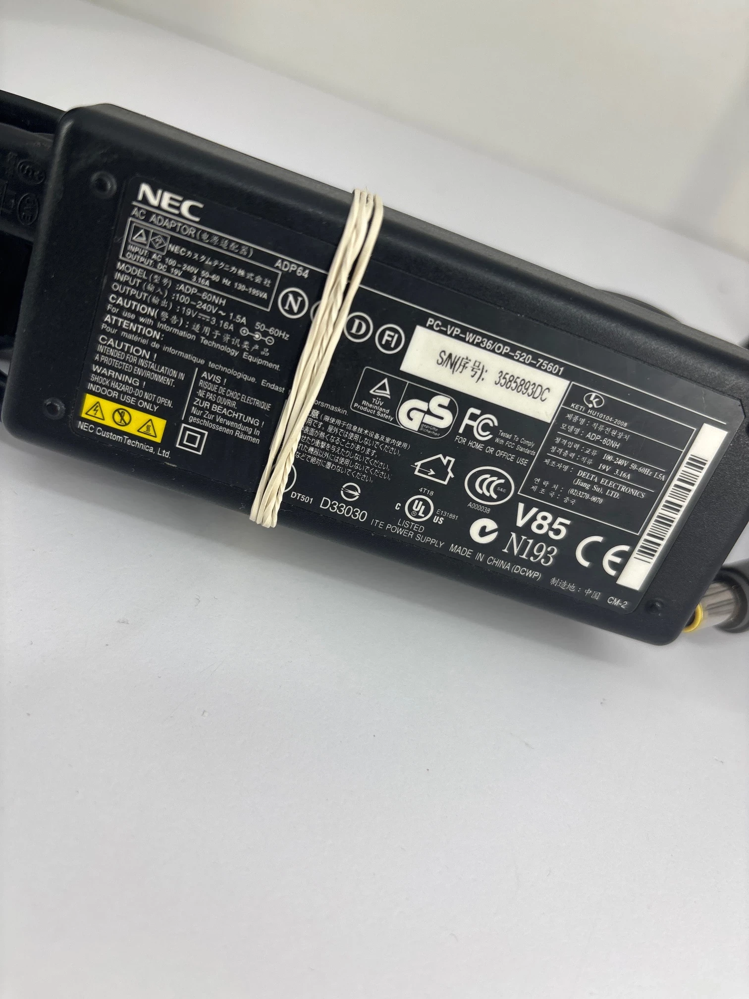 laptop-lenovo-thinkpad-t410i-d949-kod-producenta-60y9402