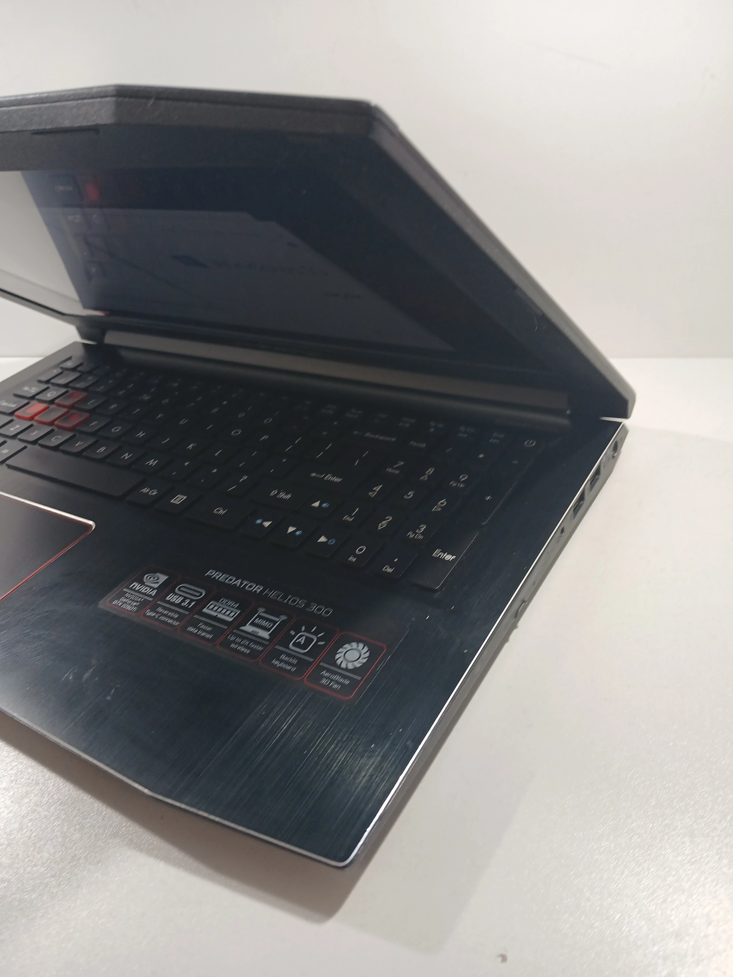 laptop-acer-n18i3-predator-helios-300-geforce-gtx-intel-core-i5-seria-procesora-4366-20