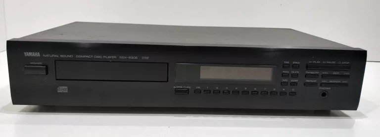 ODTWARZACZ CD YAMAHA CDX-530E  CZARNY