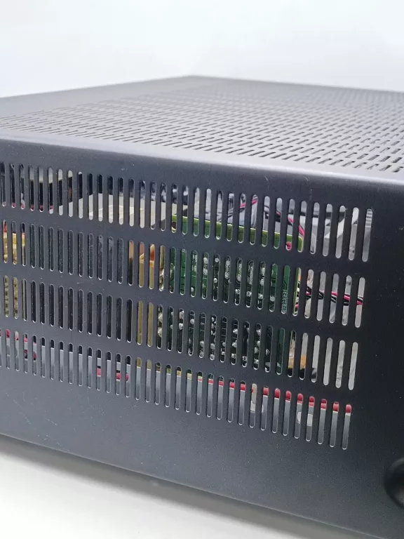 HARMAN KARDON AVR 142