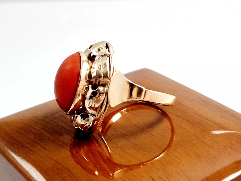 zloty-pierscionek-z-koralem-585-730g-r18-proba-zlota-206646-228242