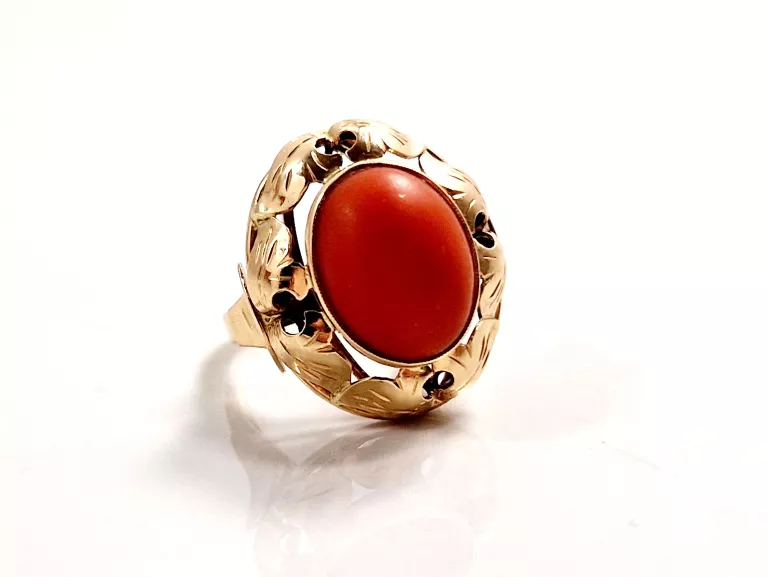 zloty-pierscionek-z-koralem-585-730g-r18-poludniowa-38-przezmierowo-ska