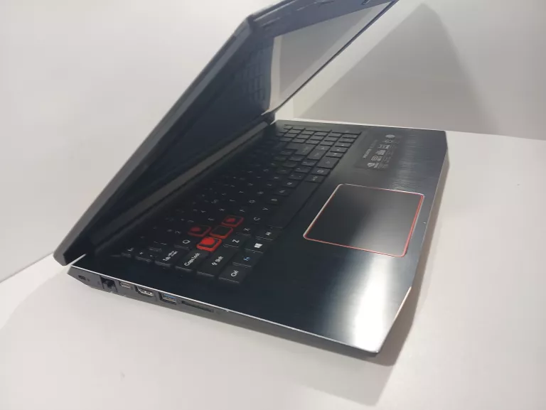 laptop-acer-n18i3-predator-helios-300-geforce-gtx-intel-core-i5-wielkosc-pamieci-ram-200941-2185