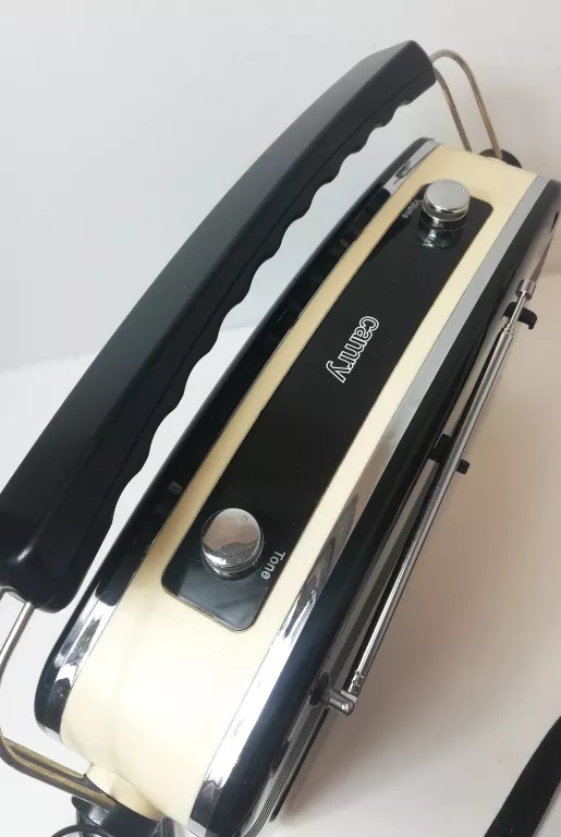 RADIO CAMRY CR 1130 RETRO STYLE