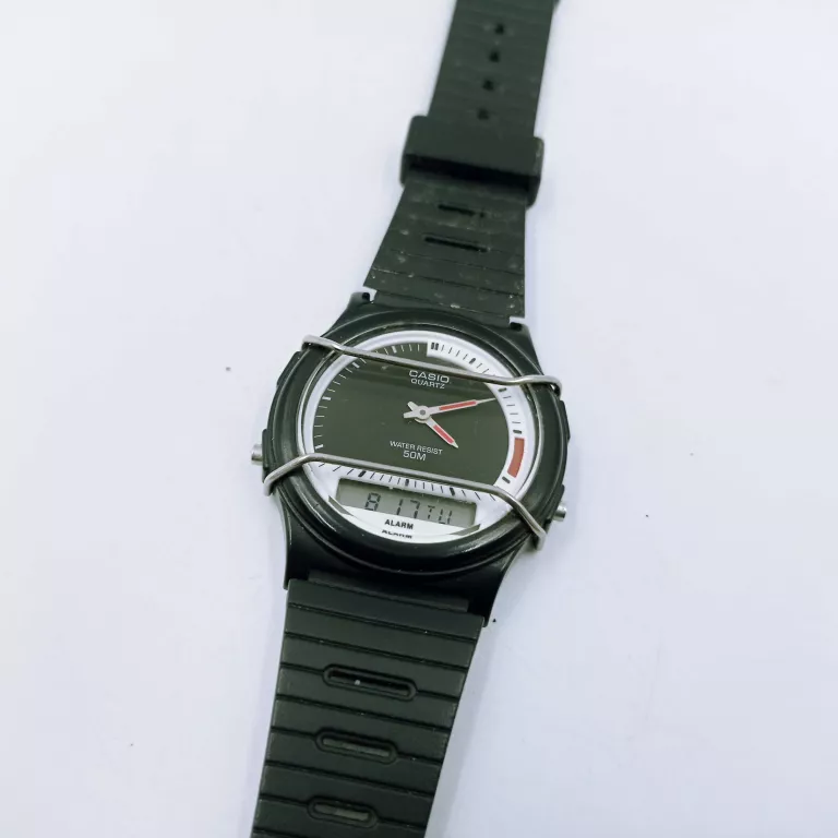 ZEGAREK CASIO AQW-5 308