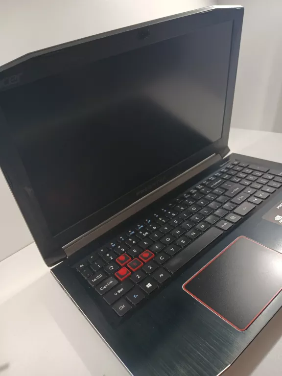 laptop-acer-n18i3-predator-helios-300-geforce-gtx-intel-core-i5-przekatna-ekranu-156