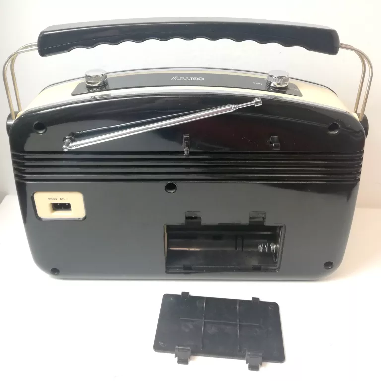 RADIO CAMRY CR 1130 RETRO STYLE