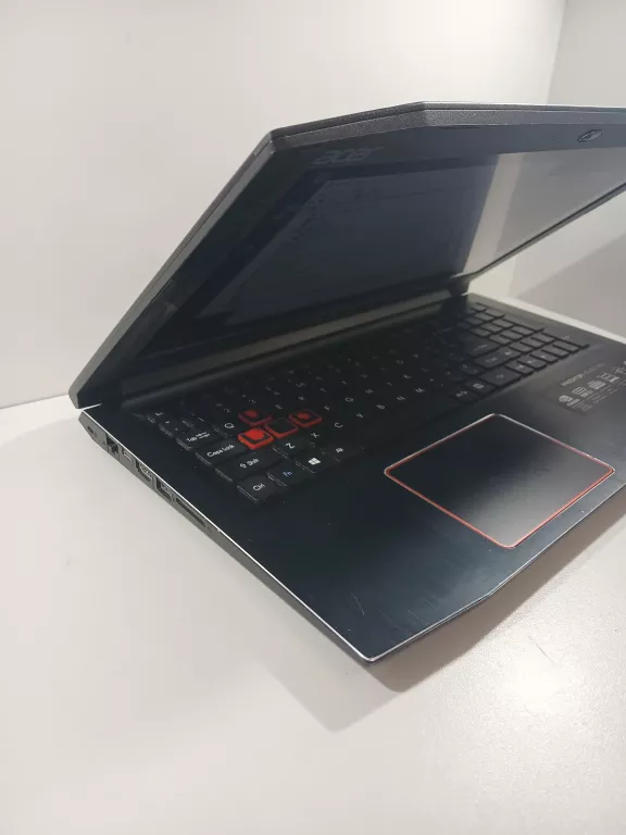 laptop-acer-n18i3-predator-helios-300-geforce-gtx-intel-core-i5-pojemnosc-dysku-1000