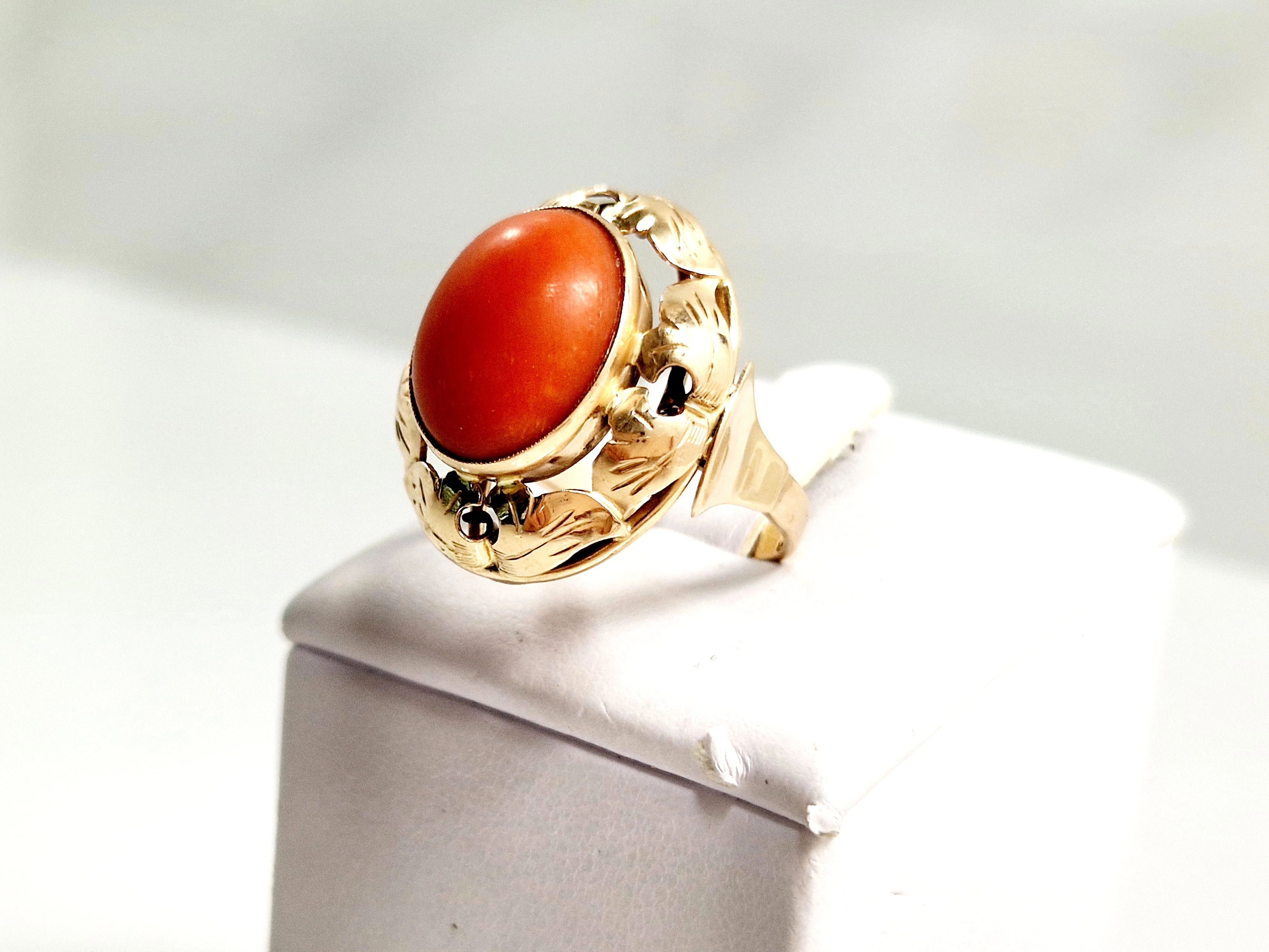 zloty-pierscionek-z-koralem-585-730g-r18-kamien-17088-33554432