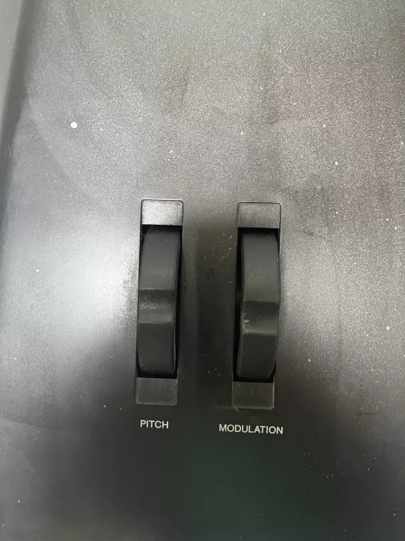 SYNTEZATOR YAMAHA QS-300