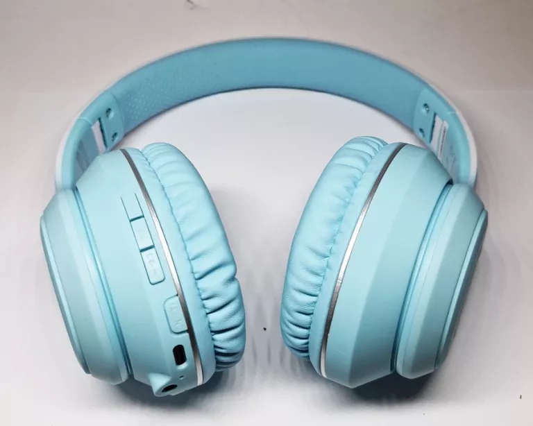 SŁUSHAWKI NAUSZNE WIRELESS