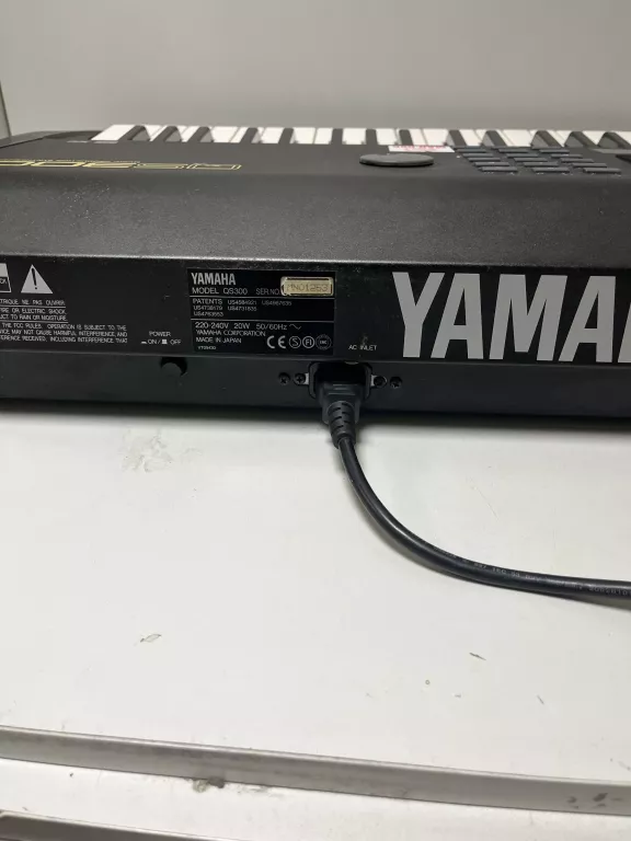 SYNTEZATOR YAMAHA QS-300