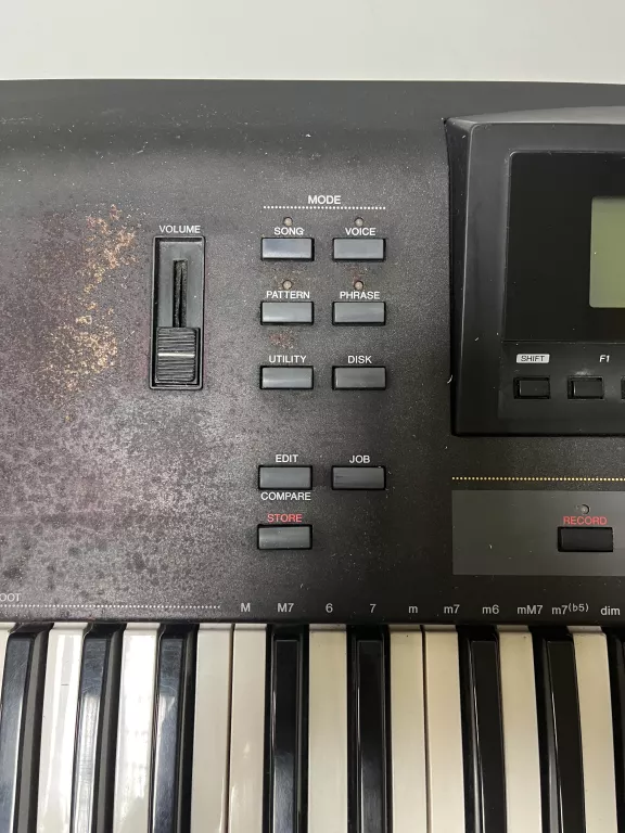 SYNTEZATOR YAMAHA QS-300
