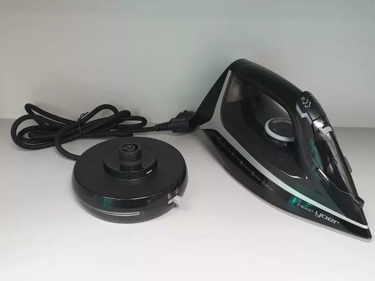 ZELAZKO PAROWE YOER X-BOOST SI01BK