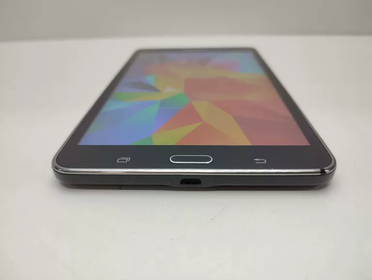TABLET SAMSUNG GALAXY TAB 4 SM-T230 Z KARTĄ PAMIĘCI SANDISK 64GB