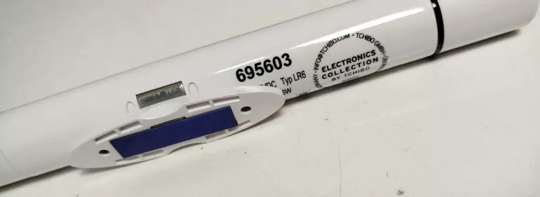 WIELOFUNKCYJNA LAMPKA LED TCHIBO