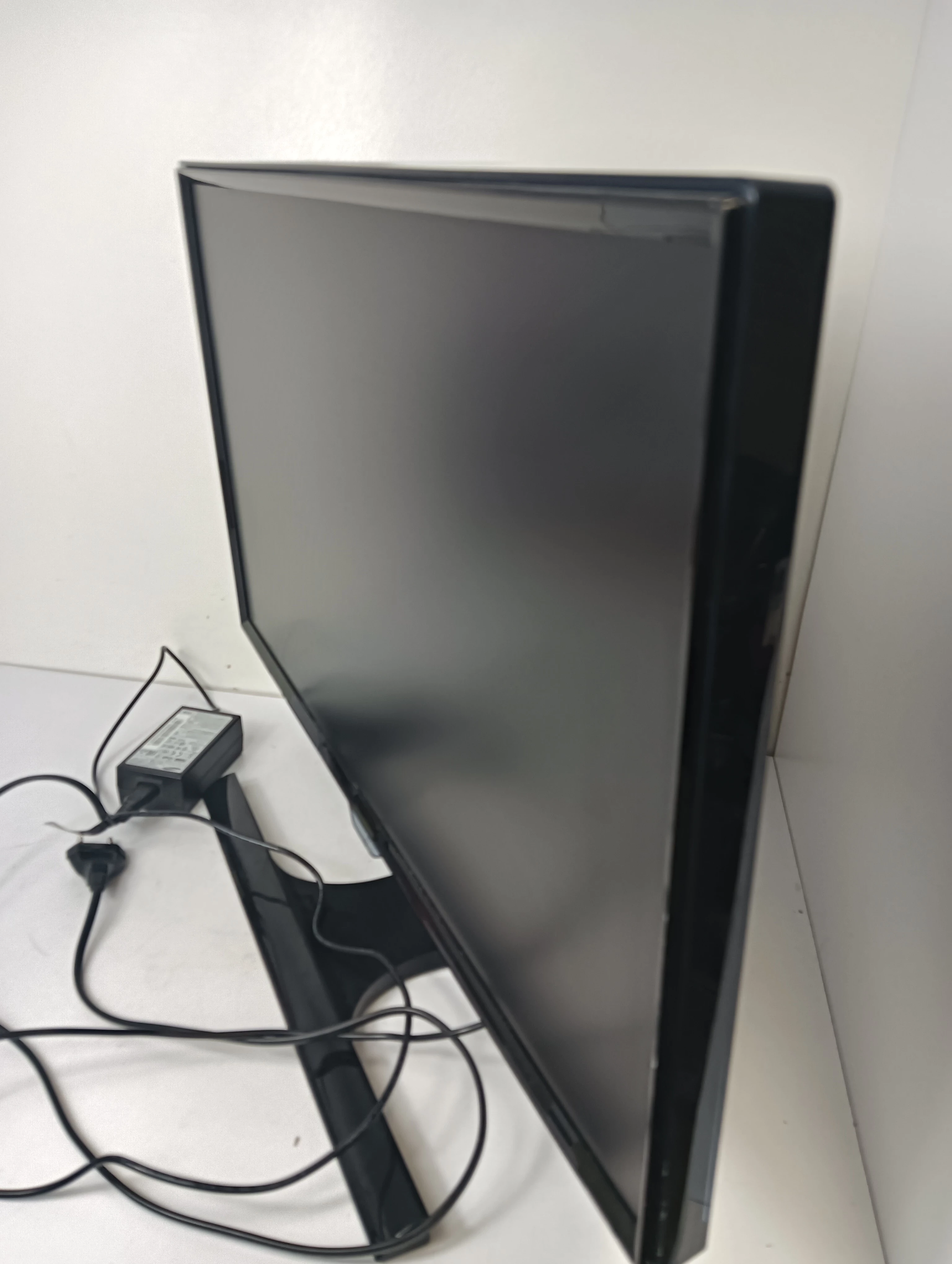 monitor-led-samsung-t24e390ew-rodzaj-podswietlania-206418-227546