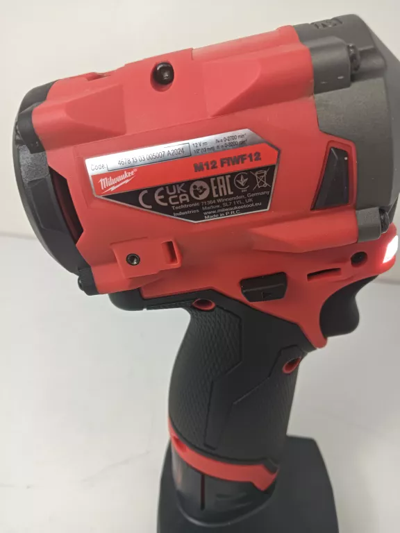 KLUCZ UDAROWY MILWAUKEE M12 FIWF12